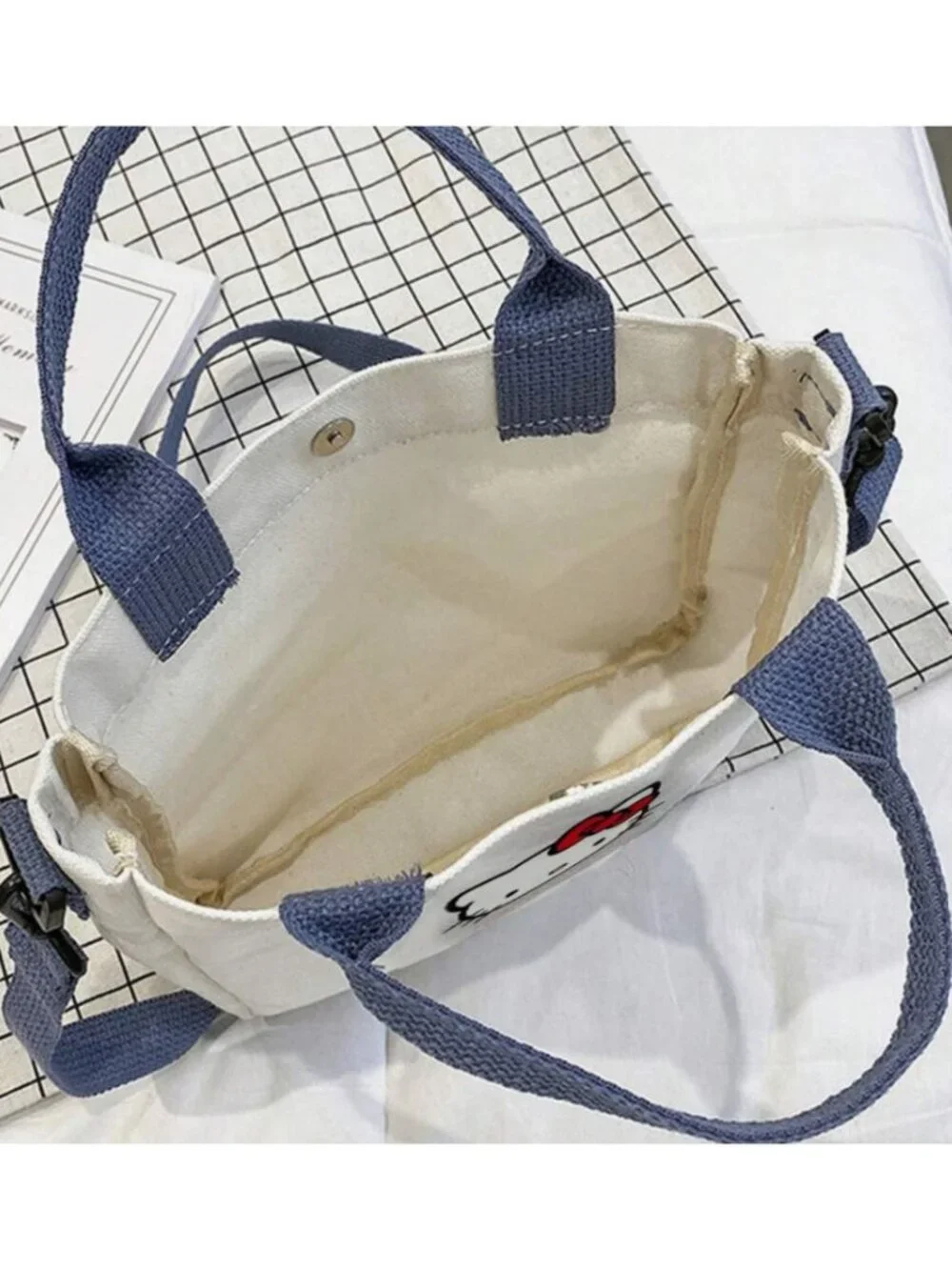 Hello Kitty Canvas Shoulder Bag – Stylish & Versatile for Every Adventure